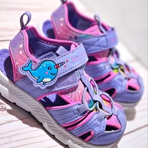 Brand New Little Girls Sketchers Shoes Sandals Size 10